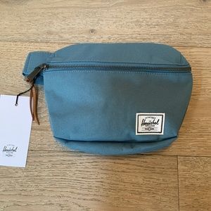 Herschel Fifteen Hipsack